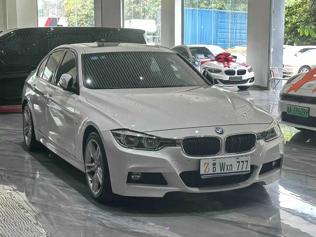 BMW 3 Series 2019 — фото 3