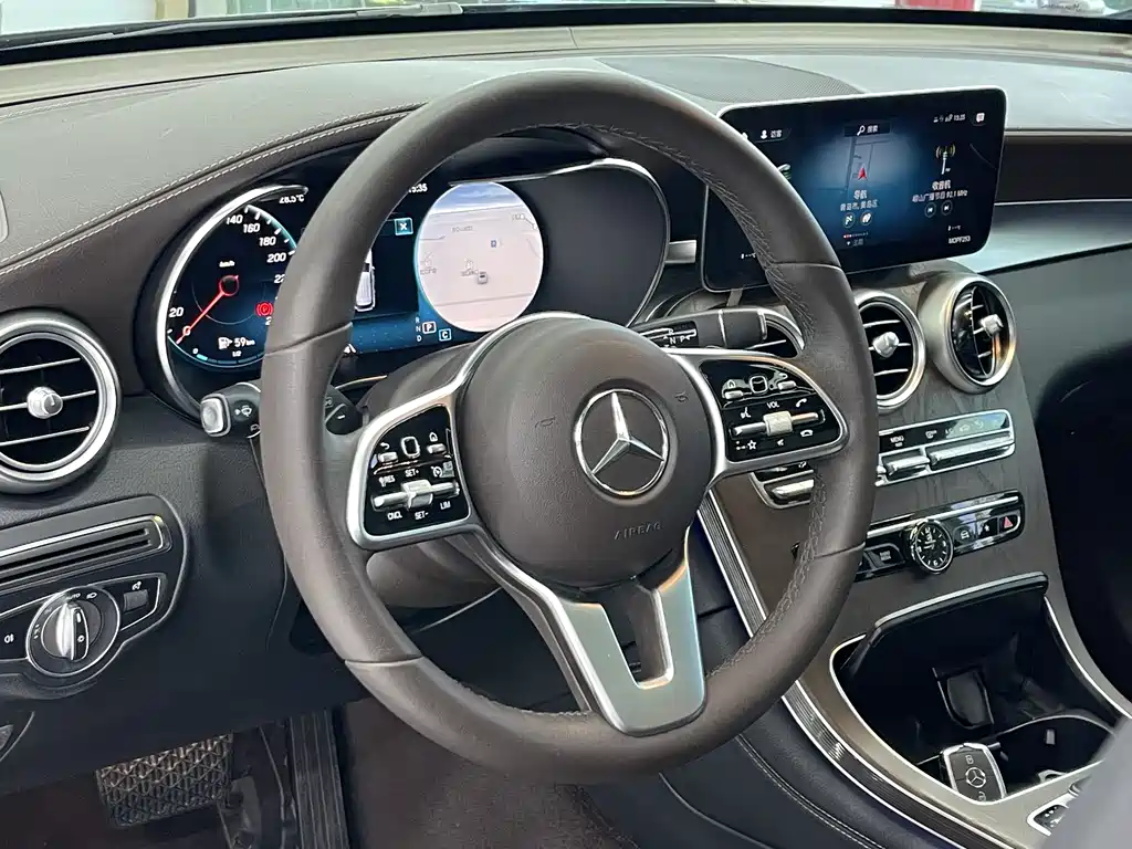 Mercedes-Benz GLC 2020