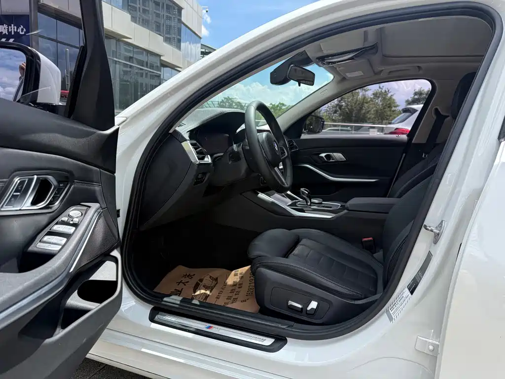 BMW 3 Series 2019