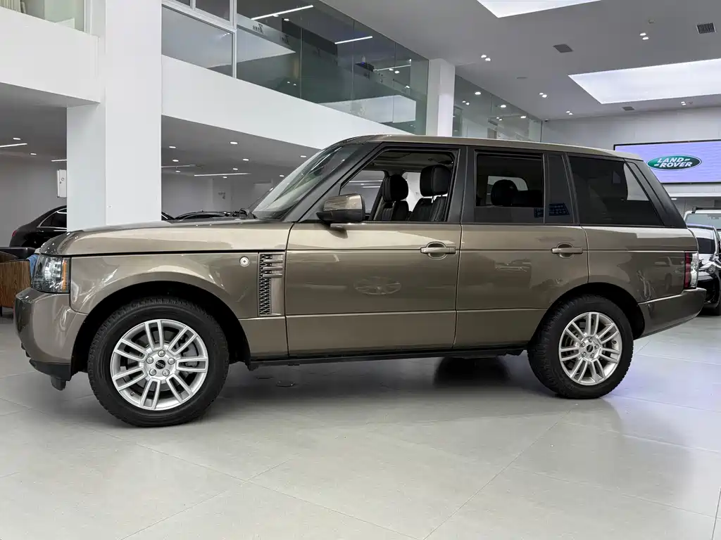 Land Rover Range Rover 2012 — фото 2