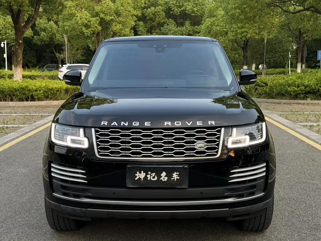Land Rover Range Rover 2020 — фото 2