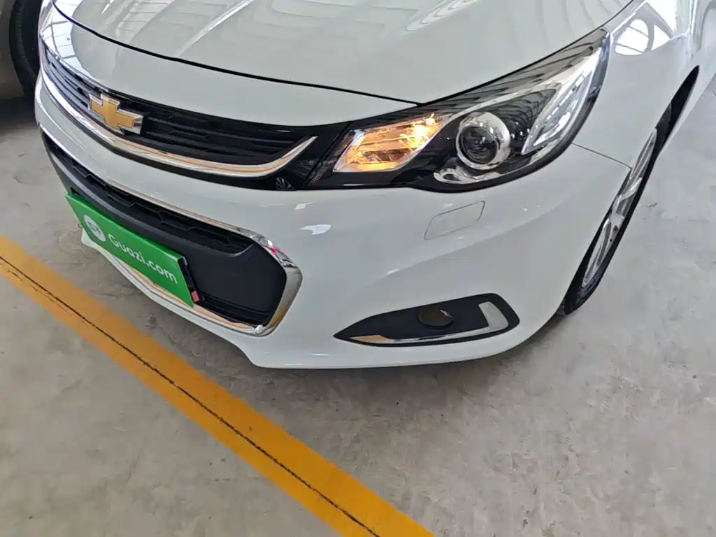 Chevrolet Malibu 2017 — фото 18