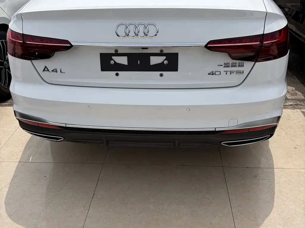 Audi A4L 2020 — фото 16