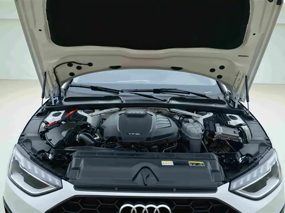 Audi A4L 2023