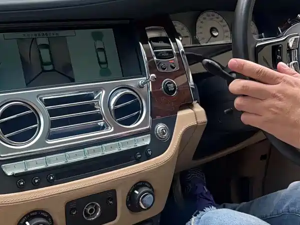 Rolls-Royce Ghost 2014