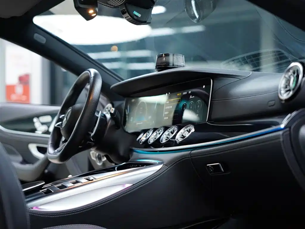 Mercedes-Benz AMG GT 2023 — фото 32