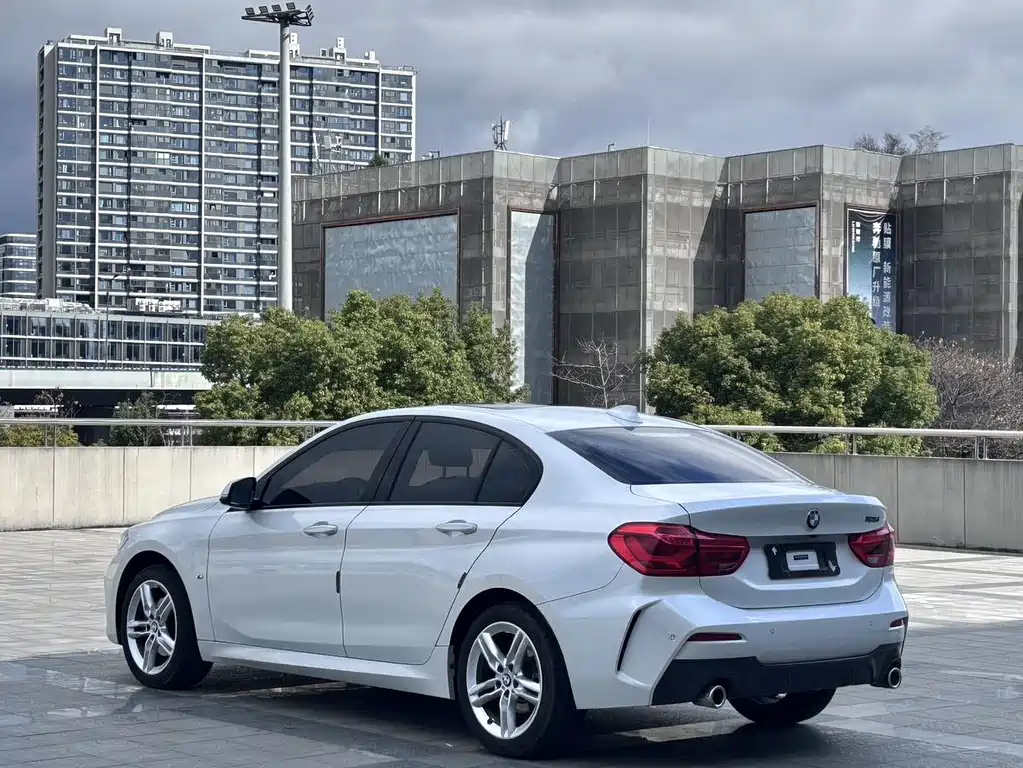 BMW 1 Series 2020