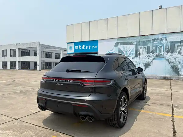 Porsche Macan 2022