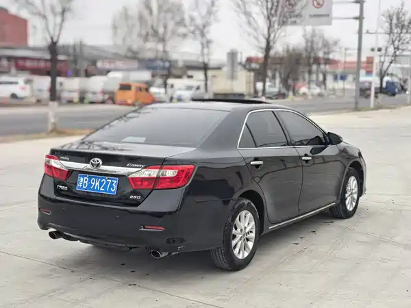 Toyota Camry 2012