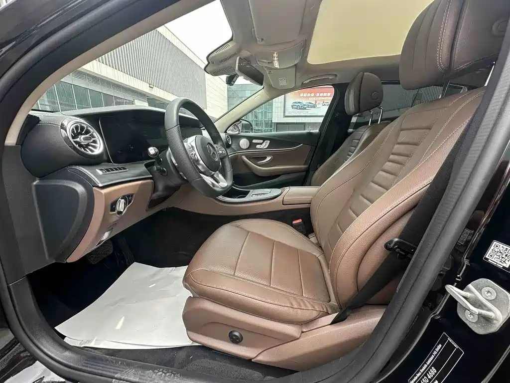 Mercedes-Benz E-Class 2020 — фото 9