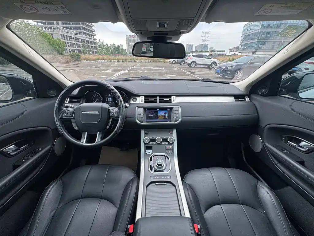 Land Rover Evoque 2017 — фото 14
