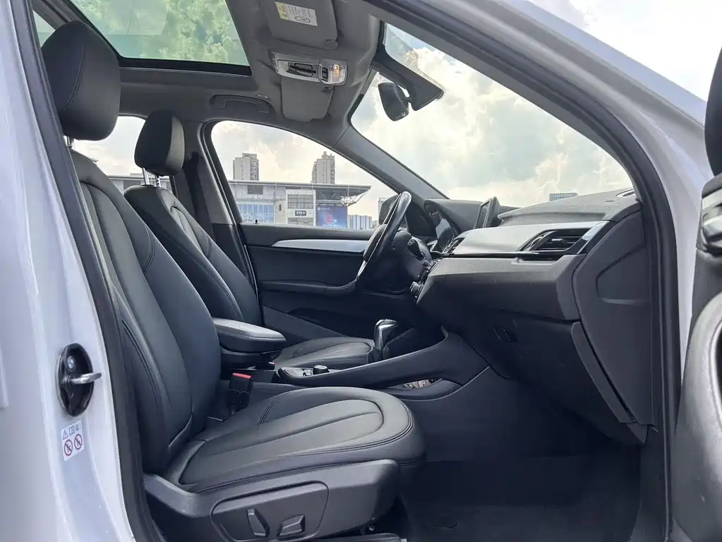 BMW X1 2018 — фото 10