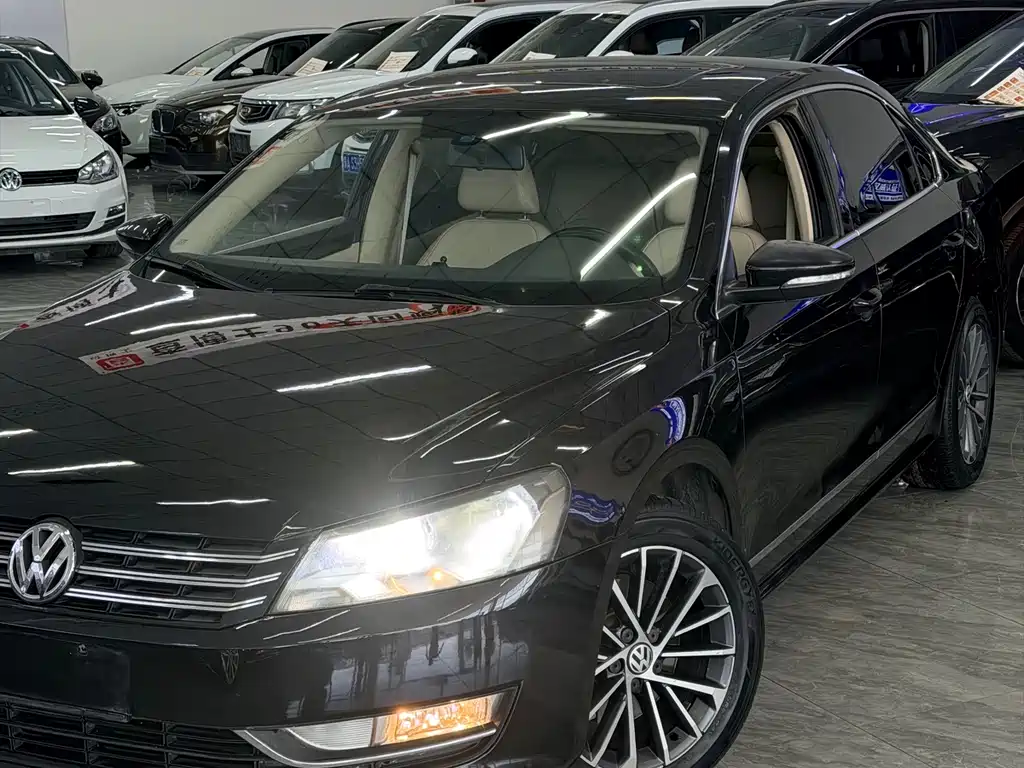 Volkswagen Passat 2015 — фото 2