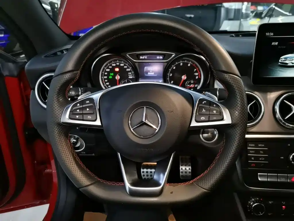 Mercedes-Benz CLA 2018 — фото 11