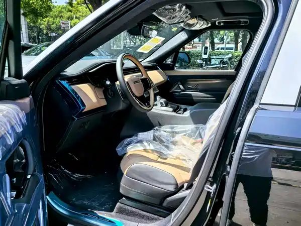 Land Rover Range Rover Sport 2026