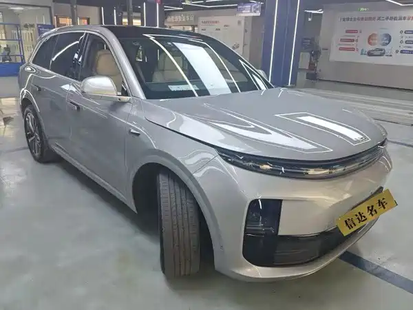 Li Auto L6 2024