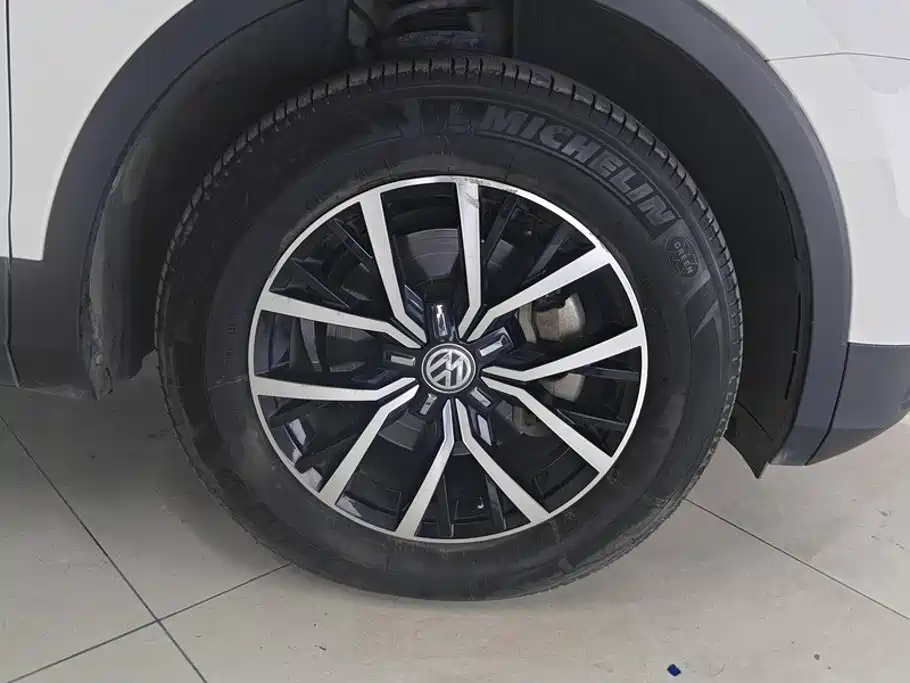 Volkswagen Tiguan L 2017