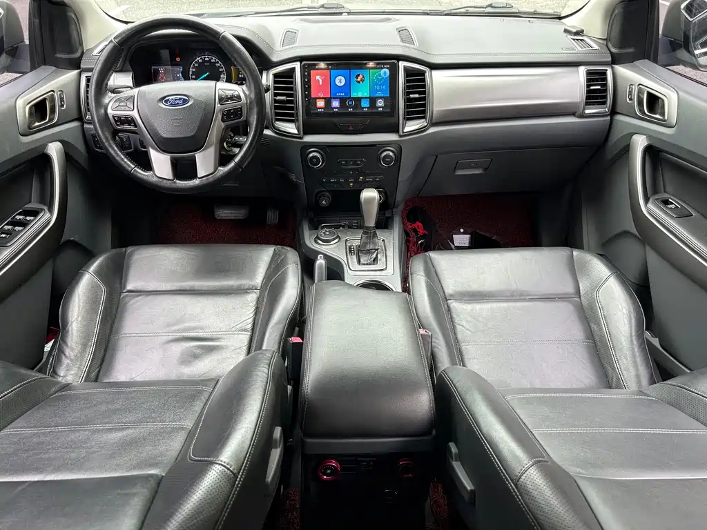 Ford Everest 2016 — фото 15
