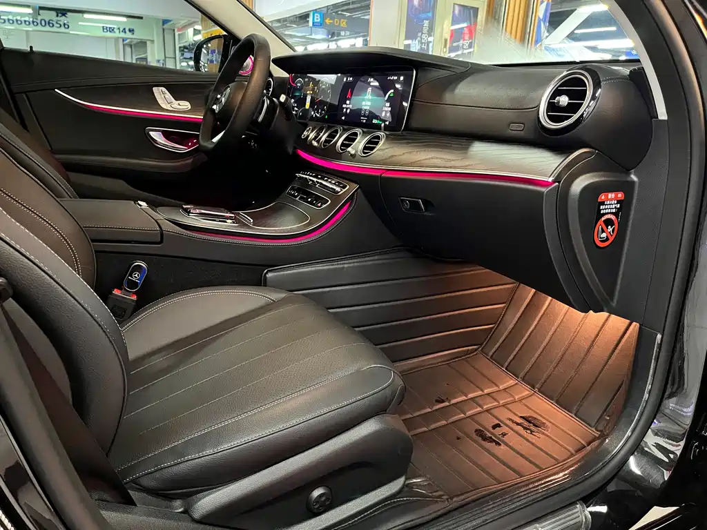 Mercedes-Benz E-Class 2022 — фото 14