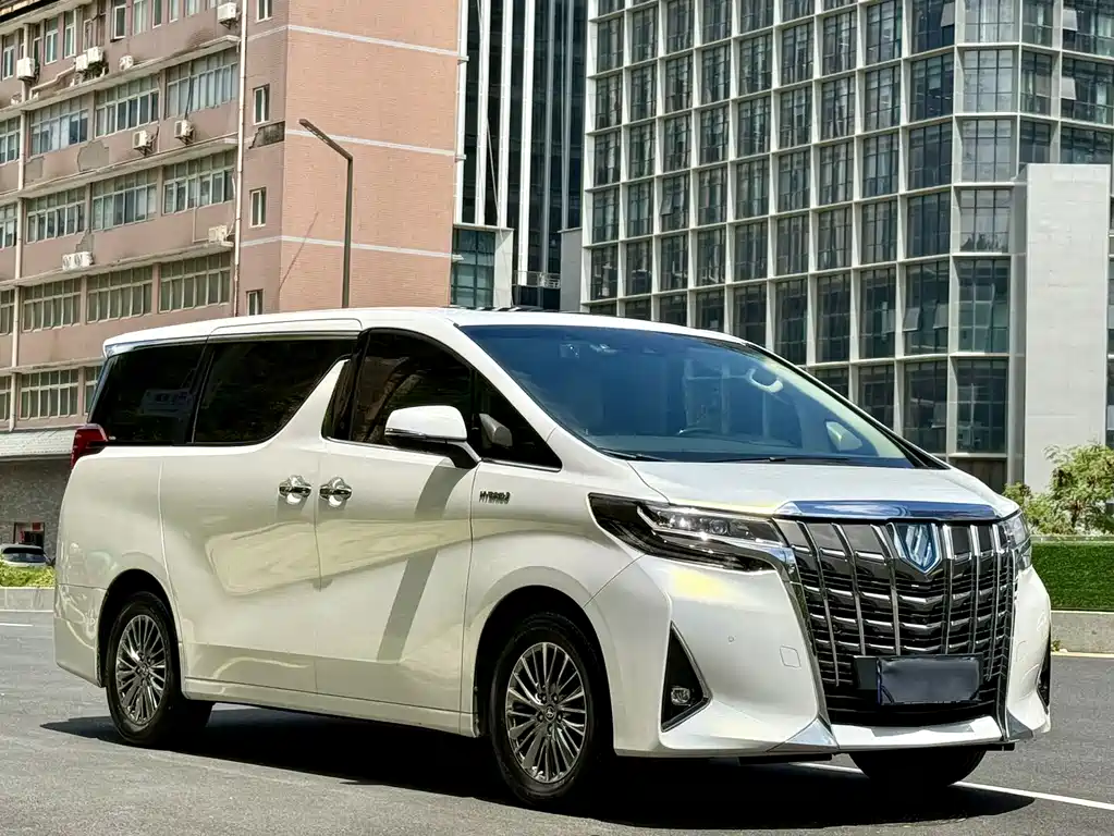 Toyota Alphard 2022