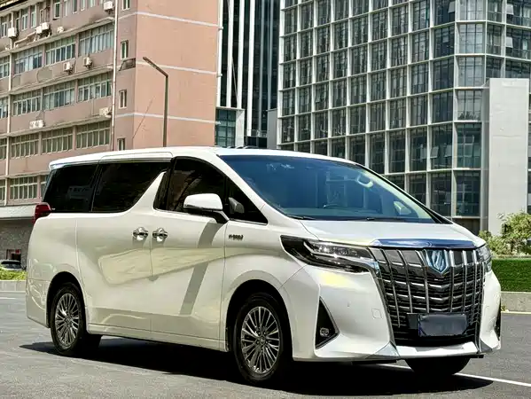 Toyota Alphard 2022