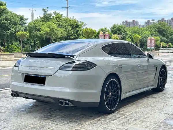 Porsche Panamera 2010