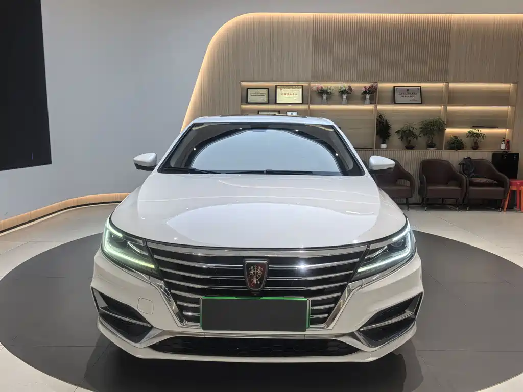 Roewe i6 New Energy 2021 — фото 3