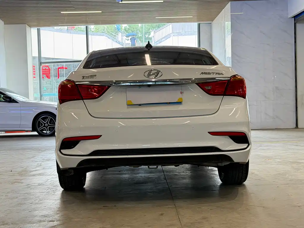 Hyundai Mistra 2017 — фото 4