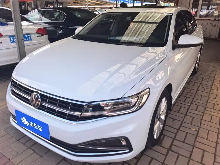 Volkswagen Bora 2021