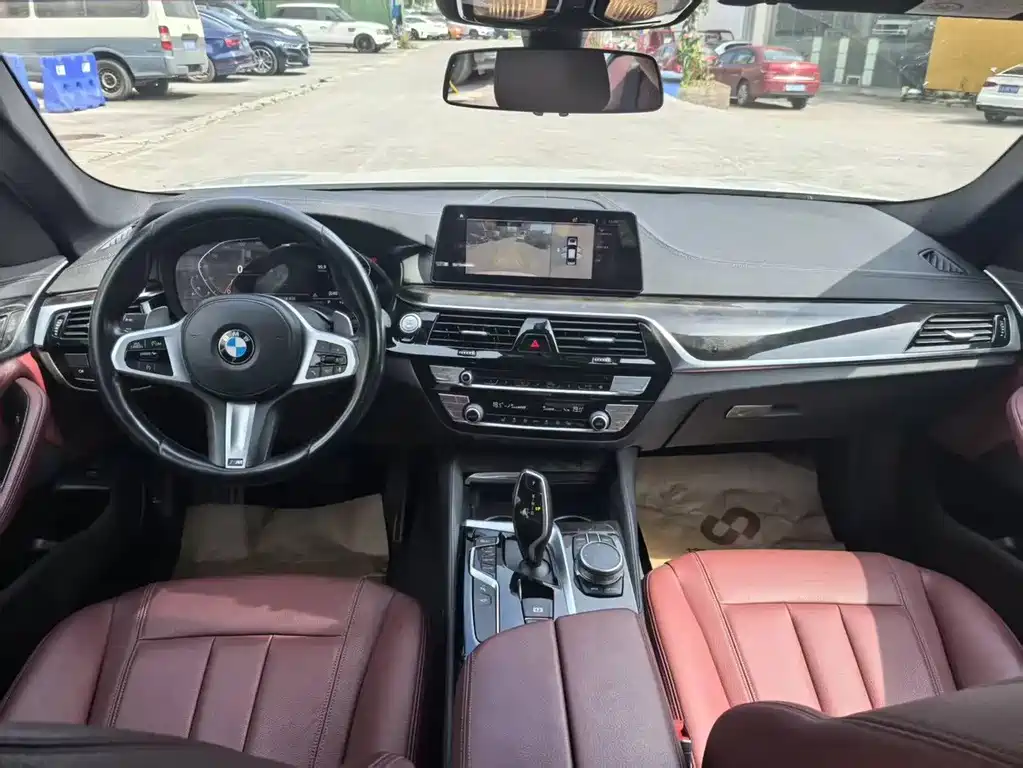 BMW 5 Series 2020