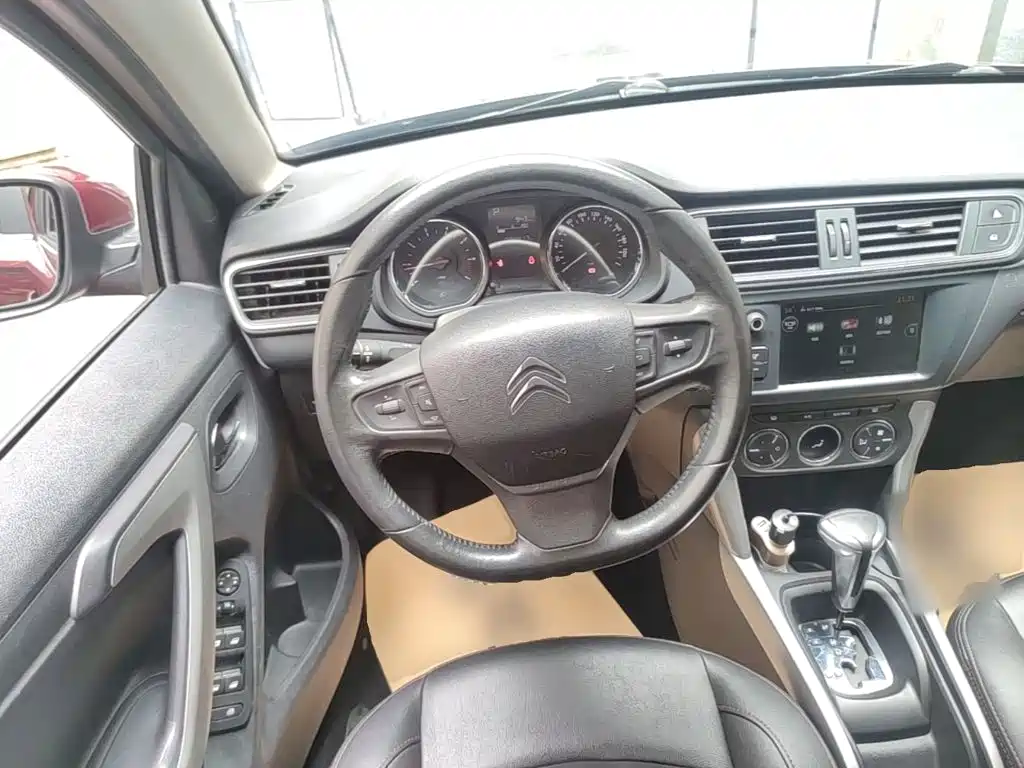 Citroen C3-XR 2015 — фото 11