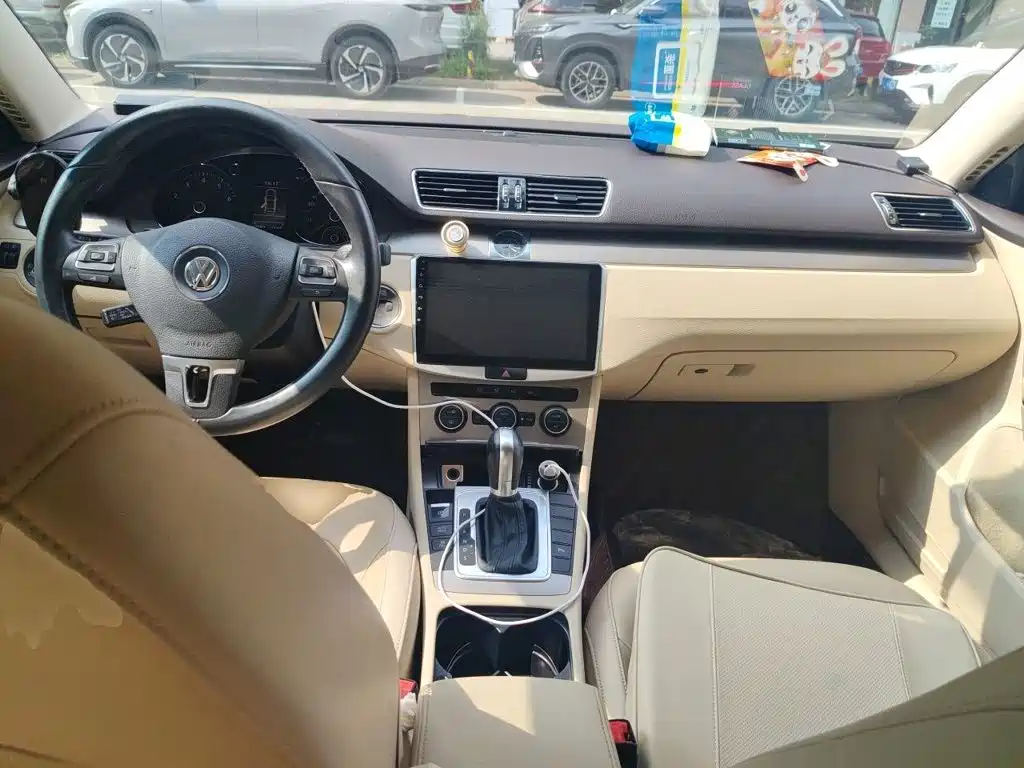 Volkswagen Magotan 2015