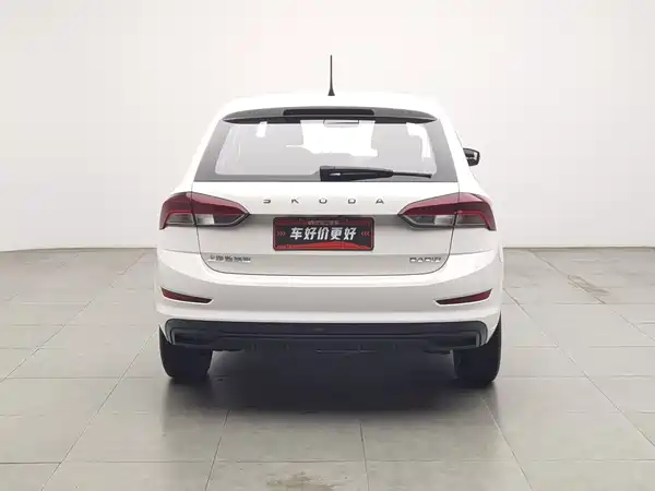 Skoda Rapid Spaceback 2021