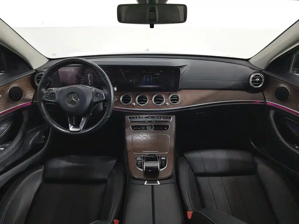 Mercedes-Benz E-Class 2018 — фото 5