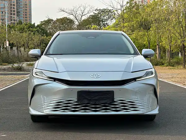 Toyota Camry 2024