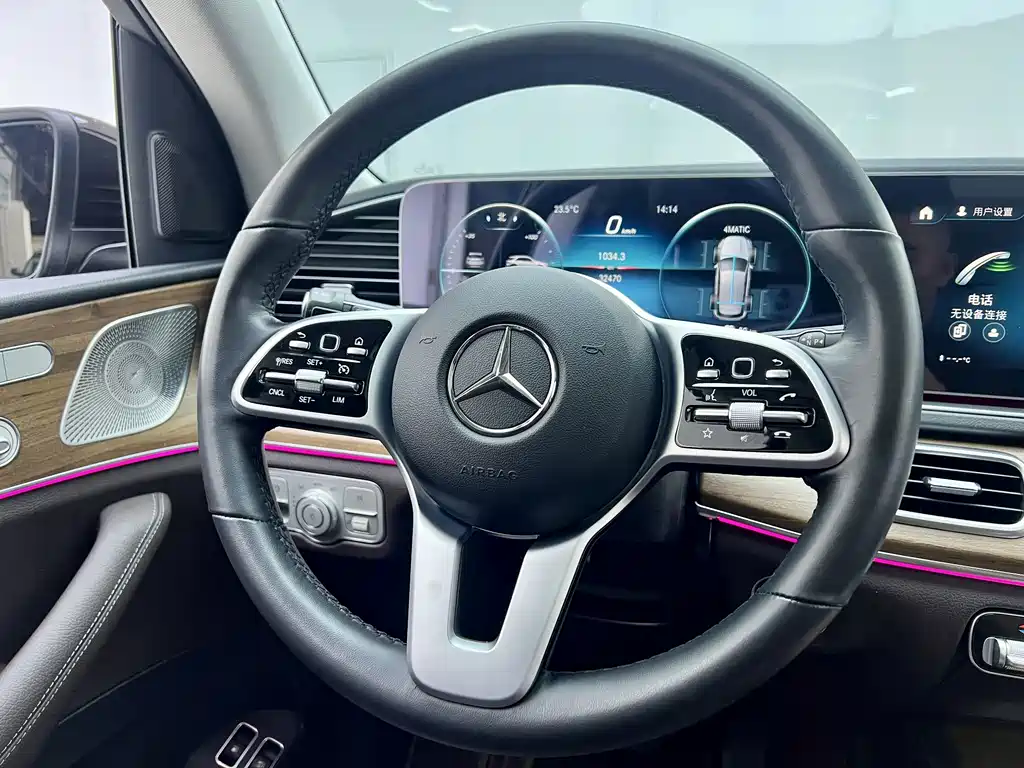 Mercedes-Benz GLE New Energy 2021 — фото 33