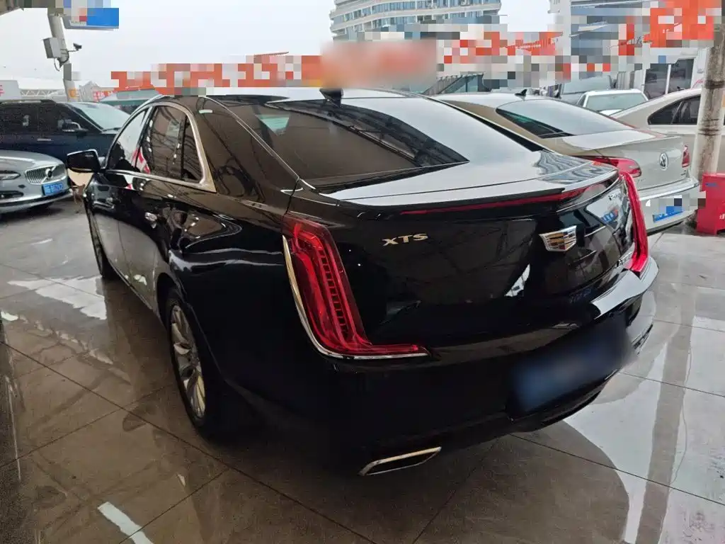Cadillac XTS 2018 — фото 23