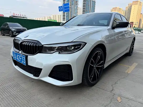 BMW 3 Series 2021