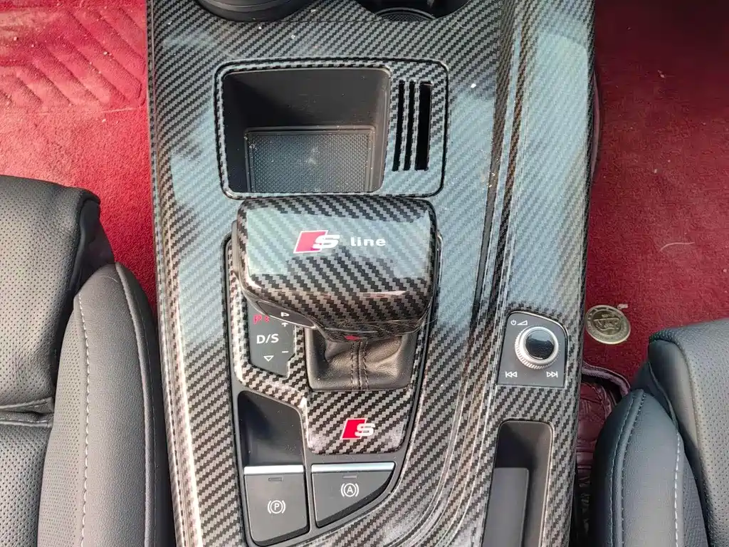 Audi A4L 2022