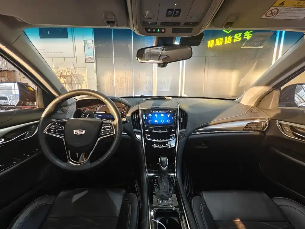 Cadillac ATS-L 2017 — фото 15