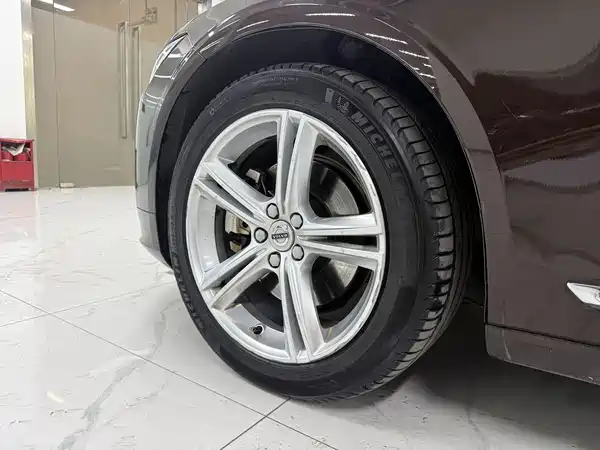 Volvo S90 2019