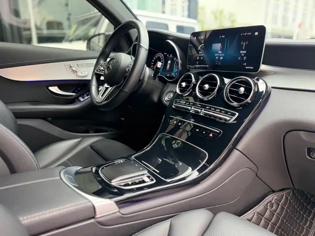 Mercedes-Benz GLC Coupe 2023 — фото 24