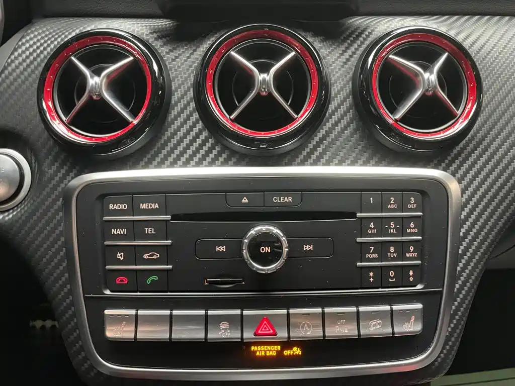 Mercedes-Benz A-Class AMG 2017 — фото 20