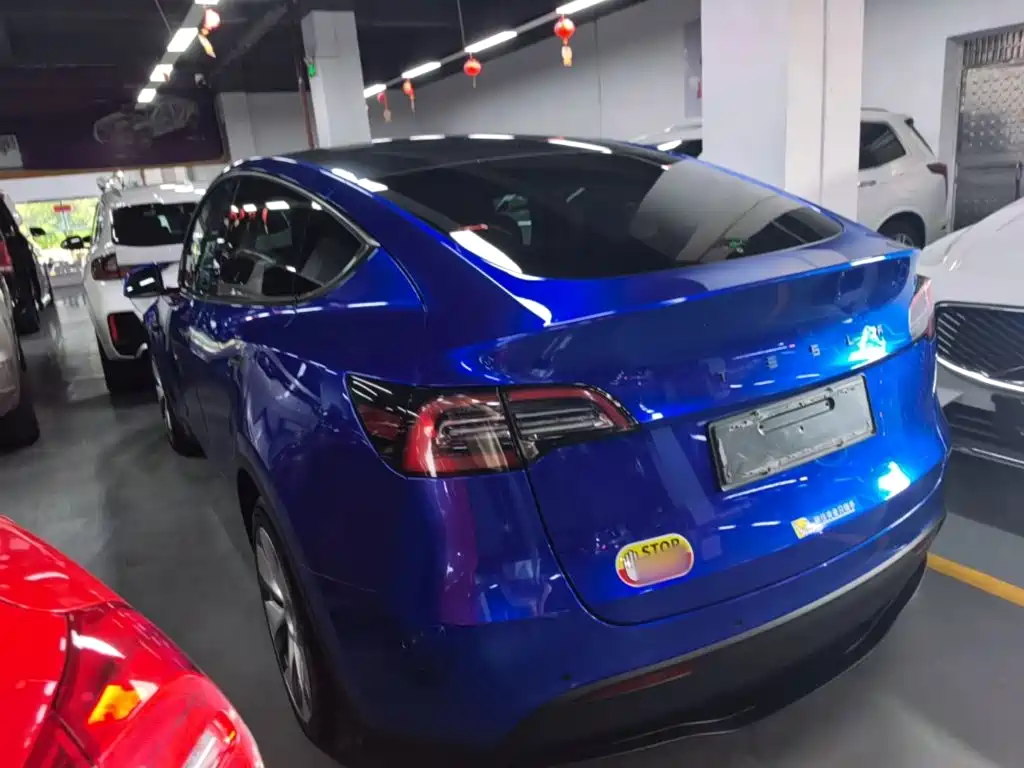 Tesla Model Y 2021 — фото 23