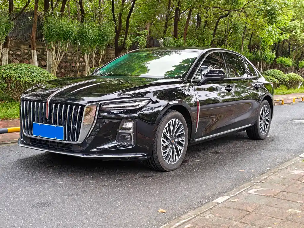 Hongqi H5 2025