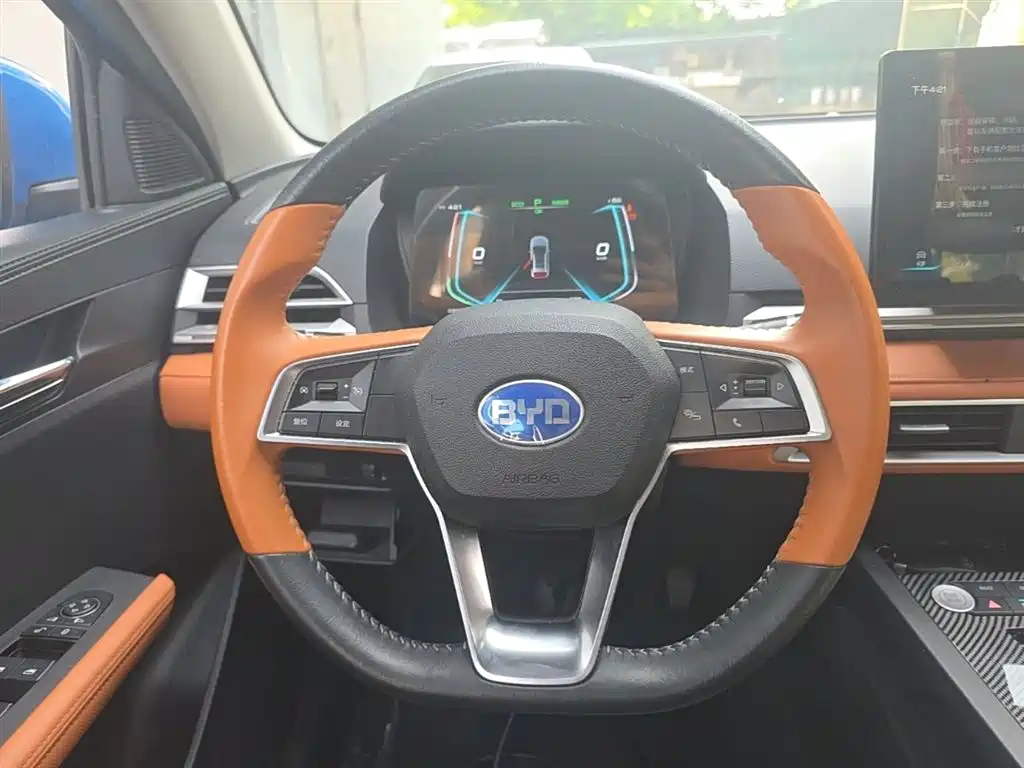 BYD e2 2020