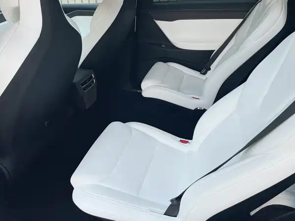 Tesla Model X 2017