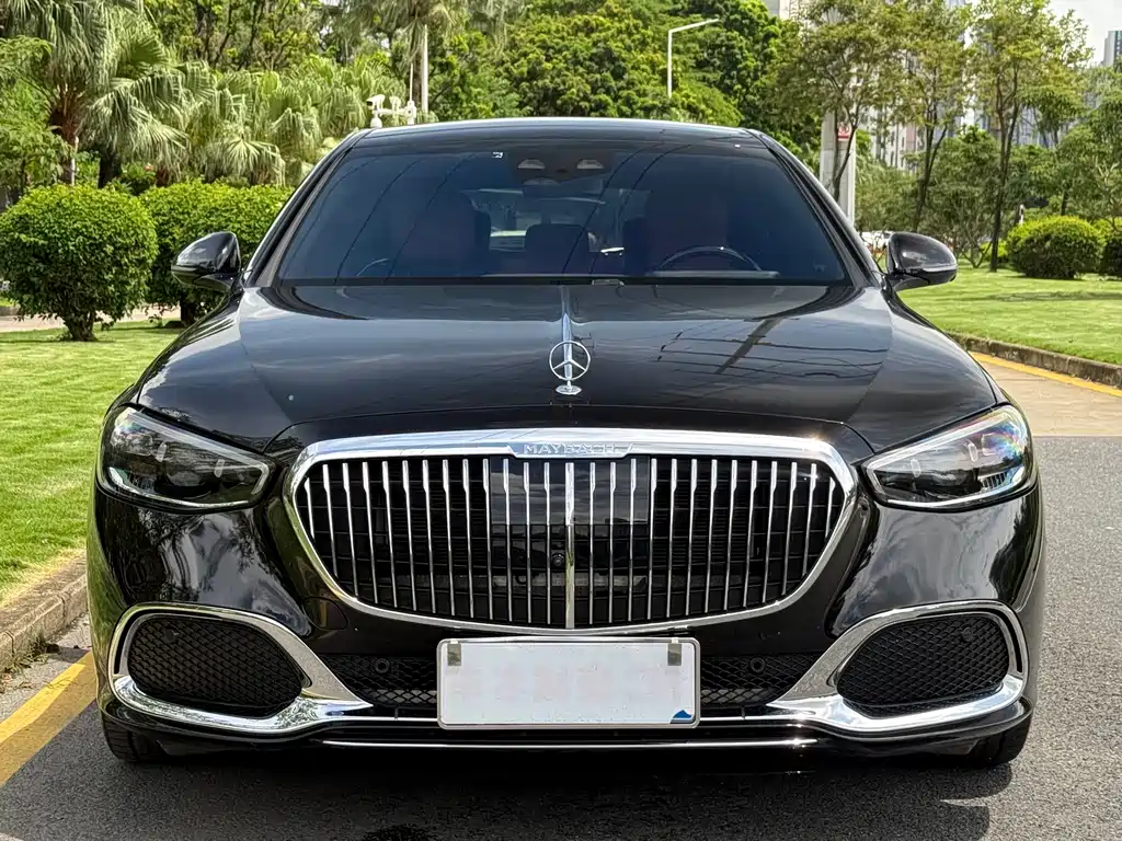 Mercedes-Benz S-Class 2024