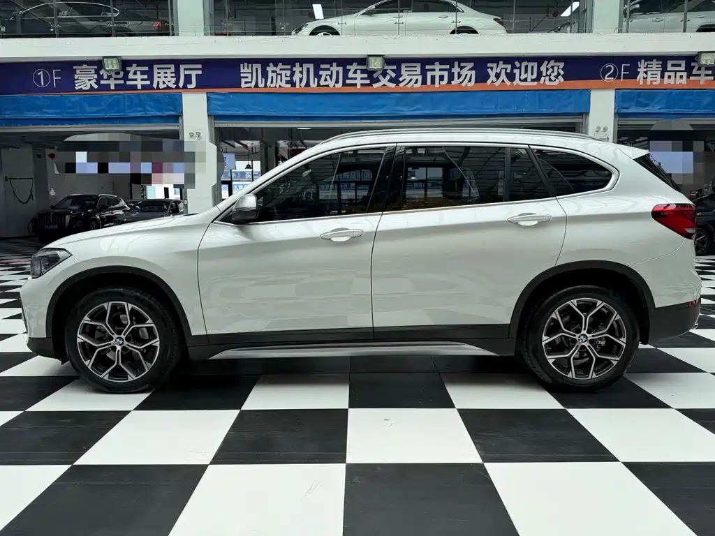 BMW X1 2022