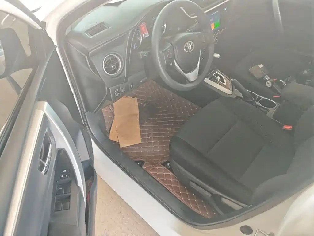 Toyota Corolla 2019 — фото 16
